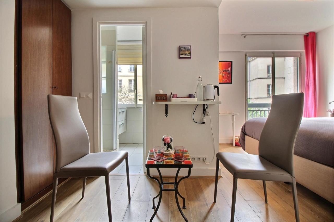Assia & Nathalie - Luxury B&B Marais パリ エクステリア 写真